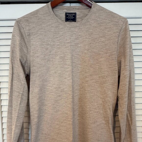 Abercrombie & Fitch T-Shirt - Picture 1 of 4